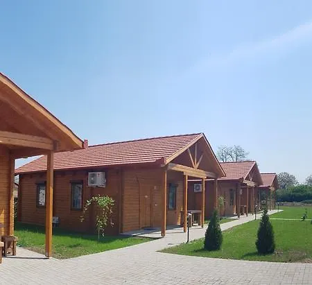 Ludas Vendeghazak Tiszafured